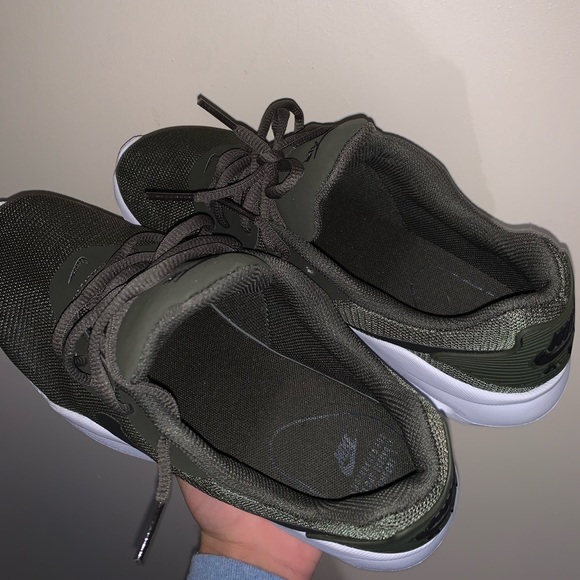 Nike Running shoes - Picture 4 of 7